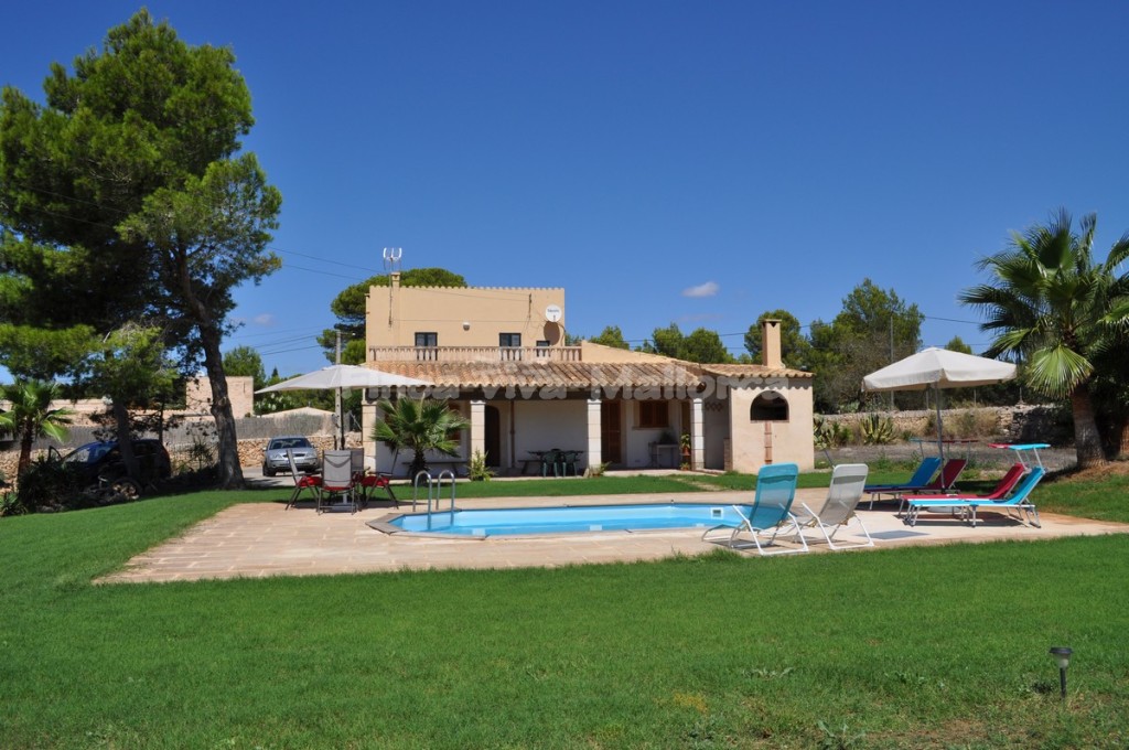 Casa Can Jordi, Pool, Haus, Garten, Sonnenliege