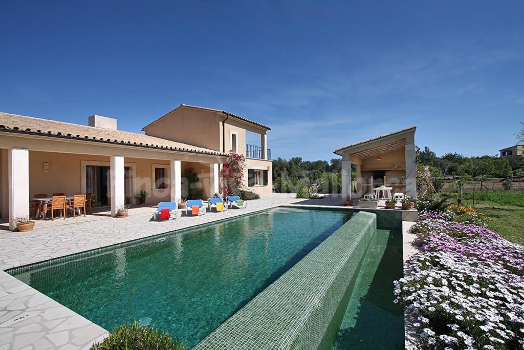 Finca Mares