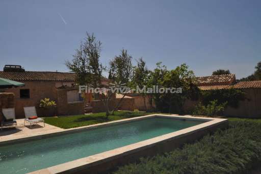 Finca Lorita Santanyi, Pool, Sonnenliege, Garten