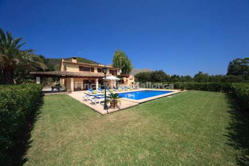 Finca Lluch Pollenca