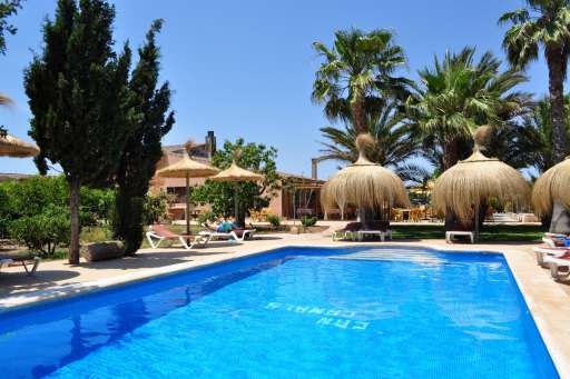 Finca-Hotel Can Joan