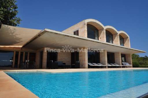 Villa Jose Sa Mola, Haus, Sonnenliege, Pool, überdachte Terrasse