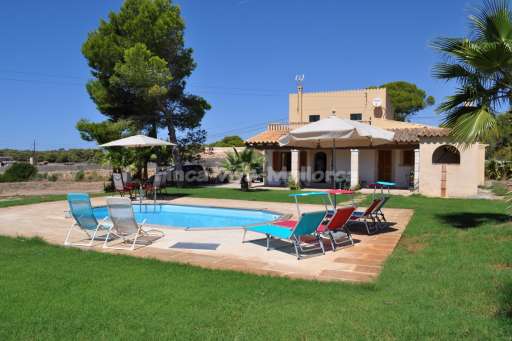 Casa Can Jordi, Pool, Haus, Garten, Sonnenliege