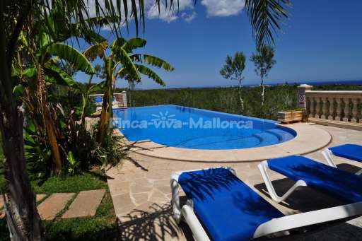 Finca Grandiosa, Pool, Sonnenliege, Garten