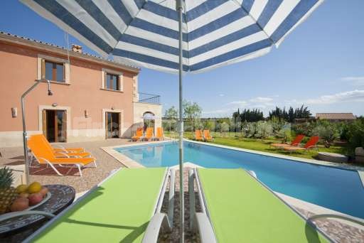 Finca Somo Muro, Pool,
Sonnenschirm