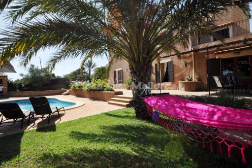 Finca Joan, Pool, Garten, Sonnenliege, Hängematte, Terrasse, Haus