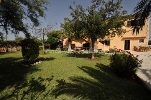 Casa de Rivas Cala Sanau, Garten, Haus