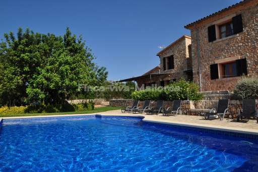 Finca Hermosa de Muro, Pool, Haus, Terrasse, Sonnenliege