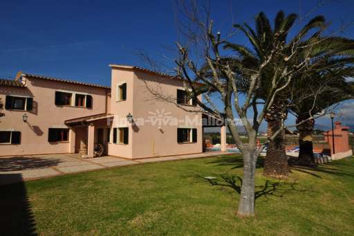 Villa Can Bracals grande