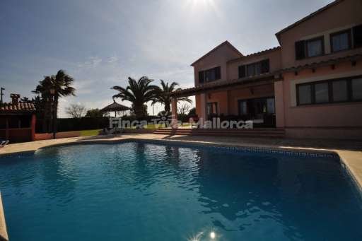 Villa Can Bracals grande