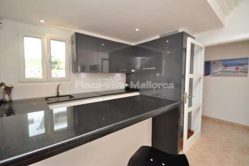 Bungalow Playa d Or, Küche, Theke