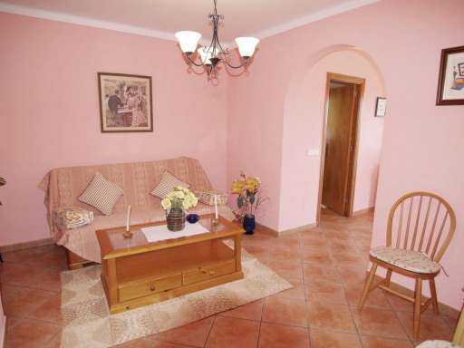 Casa Vincens, Wohnzimmer, Sofa