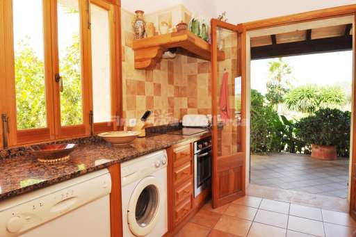 Finca Bardet Campos, Küche, Terrasse