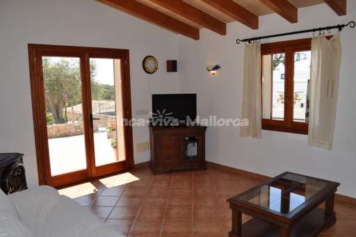 Finca David, Wohnzimmer, Kamin