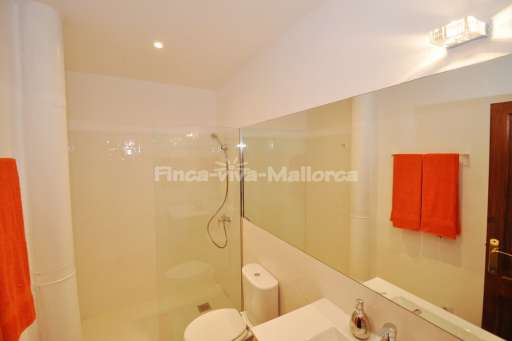 Finca Lorita Santanyi, Badezimmer, Dusche