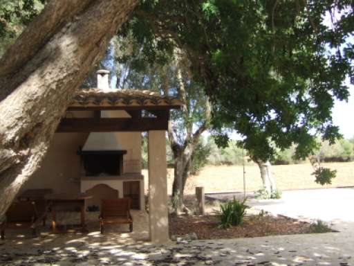 Finca Algarroba, überdachte Terrasse, Sitzmöglichkeit, schattig