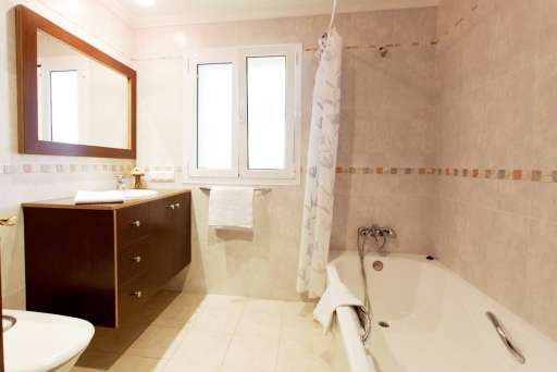 Casa Estades Gran Pollenca, Badezimmer, Badewanne