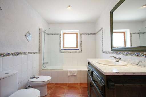 Casa Caragola Pollenca, Badezimmer, Badewanne