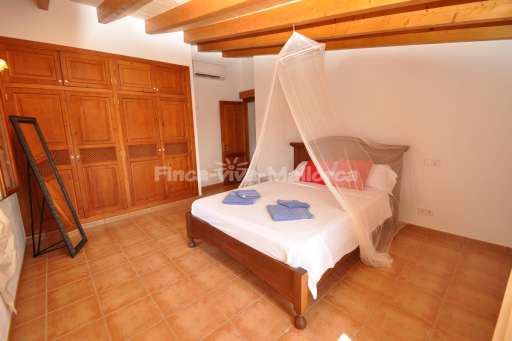 Finca David, Schlafzimmer, Doppelbett