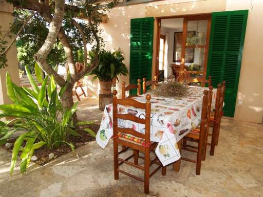 Finca Casa Leo, Essbereich