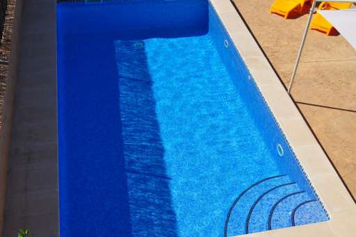 Chalet Cala Pi, Pool, Sonnenliege