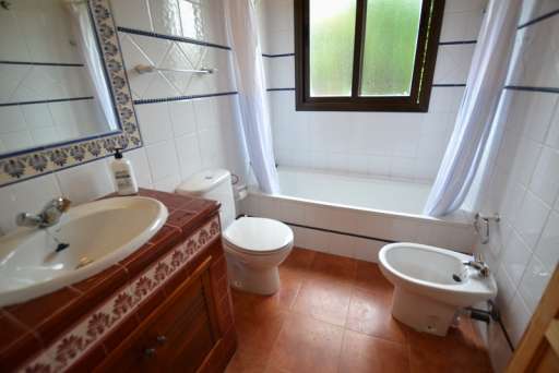 Villa Miguel Sa Pova, Badezimmer, Badewanne