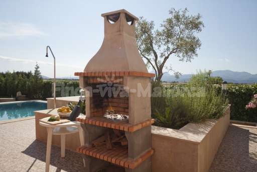 Finca Somo Muro, gemauerter Grill