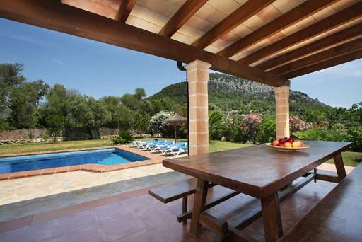 Casa Caragola Pollenca, überdachte Terrasse, Essbereich, Pool