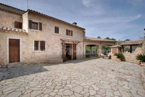 Finca Alordes Pollenca