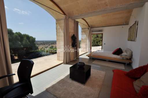 Villa Jose Sa Mola, Schlafzimmer, Doppelbett, Aussicht, Panoramafenster