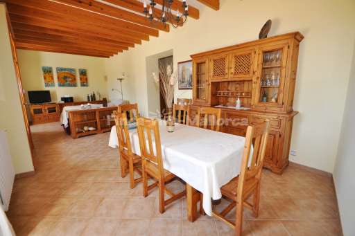 Finca Joan, Esszimmer, Essbereich, Wohnzimmer, TV