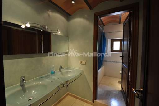 Finca Grandiosa, Badezimmer, Badewanne