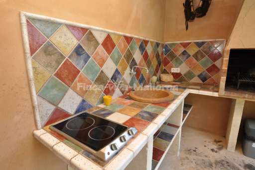 Finca Comodo Vall d'Or Golf, überdachte Terrasse, Außenküche, gemauerter Grill