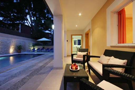 Casa Medina Cala Sant Vicente