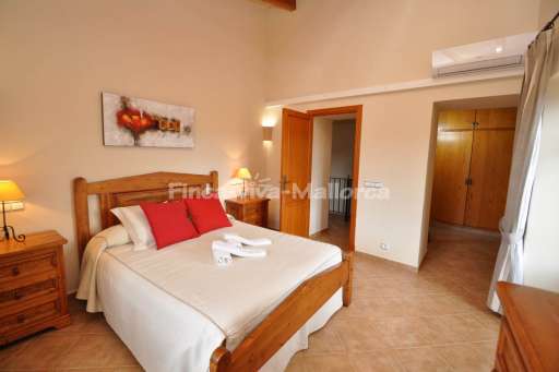Finca Joan, Schlafzimmer, Doppelbett