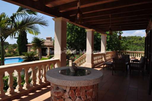 Finca Can Torre, überdachte Terrasse, Lounge, Sitzmöglichkeit