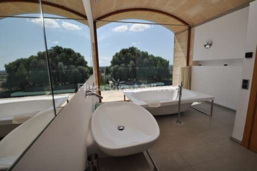 Villa Jose Sa Mola, Badezimmer, Badewanne, Panoramafenster