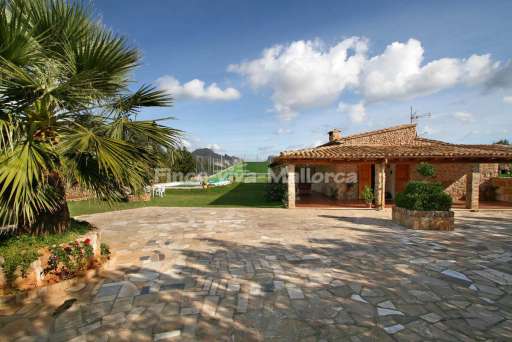 Finca Moli Port de Pollenca