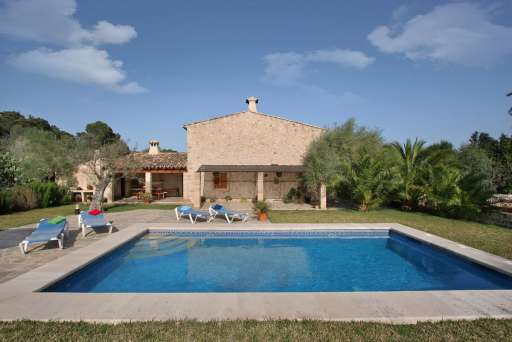 Finca Butxaco Pollenca