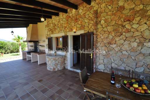 Casa Maria Cala Sanau, überdachte Terrasse, Sitzmöglichkeit, Essbereich, Grill