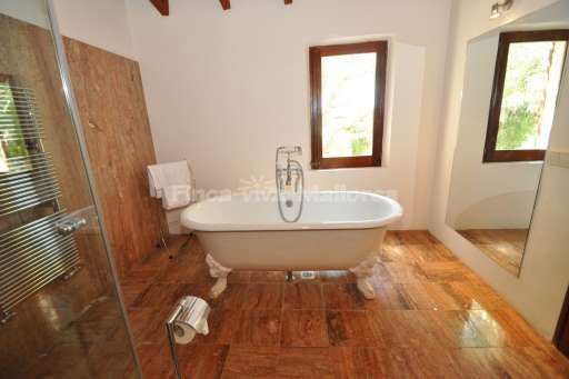 Finca Grande, Badezimmer, Badewanne