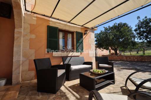 Finca Escala, überdachte Terrasse