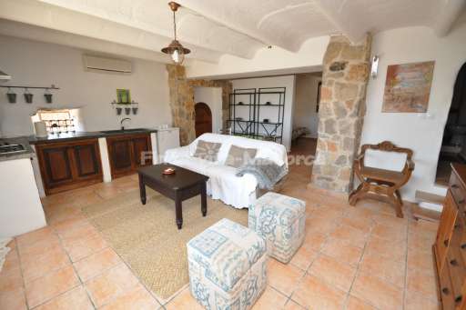 Finca Climent, Wohnzimmer, Sofa