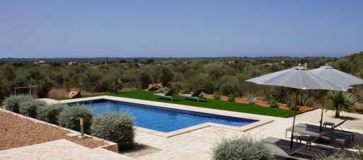 Casa Nova, Pool, Sonnenliege, Sonnenschirm