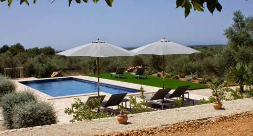 Casa Nova, Pool, Sonnenliege, Sonnenschirm