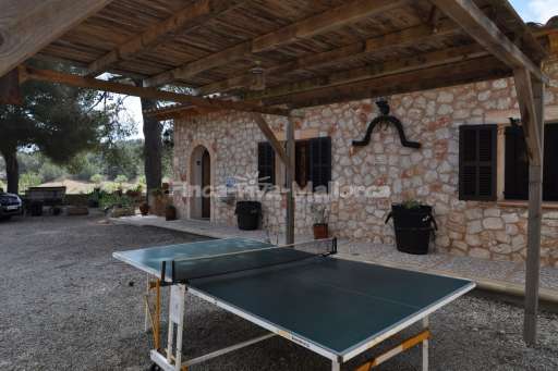 Finca Comodo Vall d'Or Golf, Haus, überdachte Terrasse, Tischtennis