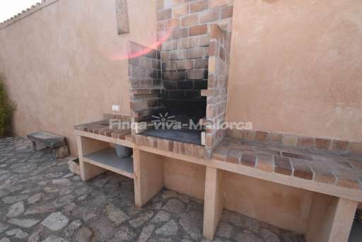 Casa Santanyi, gemauerter Grill