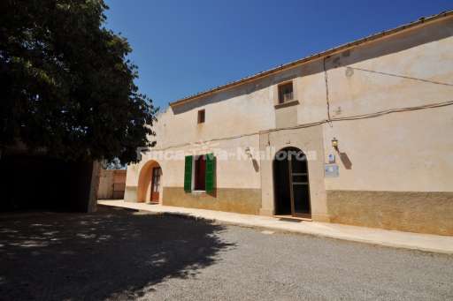 Casa Ferrer, Haus, Eingang, Einfahrt