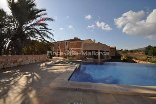 Finca Corima, Pool, Haus, überdachte Terrasse