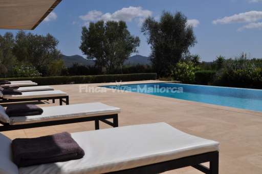 Villa Jose Sa Mola, Pool, Sonnenliege